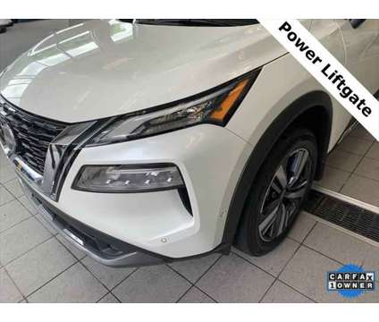2023 Nissan Rogue SL Intelligent AWD is a White 2023 Nissan Rogue SL Station Wagon in Bridgeport WV