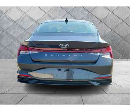 2022 Hyundai Elantra SEL is a Grey 2022 Hyundai Elantra Car for Sale in Union NJ