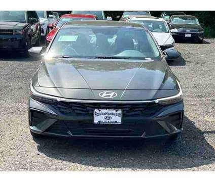 2024 Hyundai Elantra SE is a 2024 Hyundai Elantra SE Car for Sale in West Nyack NY