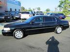 2011 Lincoln Town Car Executive L w/Livery Pkg