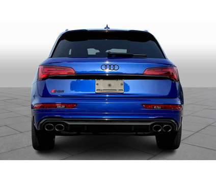2021UsedAudiUsedSQ5 is a Blue 2021 Audi SQ5 Car for Sale in Peabody MA