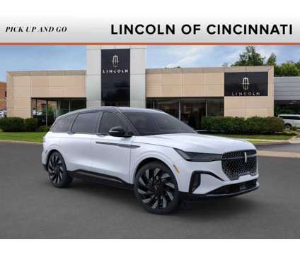 2024 Lincoln Nautilus Reserve is a Silver, White 2024 Car for Sale in Cincinnati OH