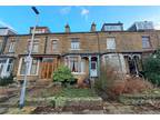Hall Royd, Shipley, West Yorkshire 4 bed terraced house for sale -