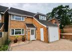 4 bedroom detached house for sale in Horndean, Hampshire, PO8