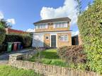 4 bedroom detached house for sale in Bournehall Lane, Bushey, WD23