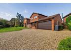 3 bedroom detached house for sale in Malham Drive, LINCOLN, LN6