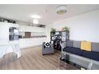 2 bed flat to rent in Booth Road, E16, London