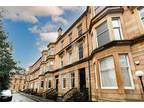 136 Queens Drive, Balmoral Terrace, Glasgow, G42 3 bed flat for sale -