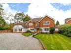 Lower Common, Eversley, Hook, Hampshire RG27, 5 bedroom detached house for sale