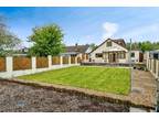 4 bed house for sale in Meadow Close, CF35, Bridgend