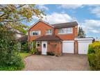 4 bedroom detached house for sale in Woodfield Close, Redhill, RH1