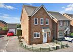 Orchid Close, Minster on Sea, Sheerness 3 bed detached house to rent -