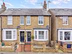 Rosebery Road, Old Moulsham, Chelmsford 3 bed semi-detached house for sale -