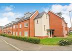 2 bed flat to rent in Faringdon Road, RG6, Reading