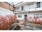 2 bedroom flat for sale in Christchurch Road, Boscombe, Bournemouth, Dorset, BH1