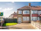 1 Bedroom Flat for Sale in Ribblesdale Avenue
