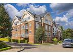 2 bed flat to rent in Le Marchant, HP4, Berkhamsted