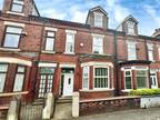 4 bedroom terraced house for rent in Lower Seedley Road, Salford