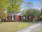 6719 Castlegate Drive, Charlotte, NC 28226