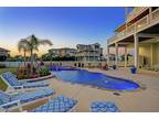 3638 Foremast Dr, Galveston, TX 77554