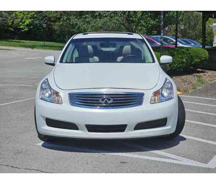 2009 INFINITI G for sale is a White 2009 Car for Sale in Louisville KY