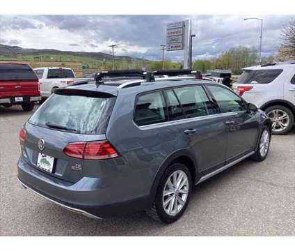 2018 Volkswagen Golf Alltrack TSI SE is a Grey, Silver 2018 Volkswagen Golf Alltrack TSI SE Station Wagon in Steamboat Springs CO