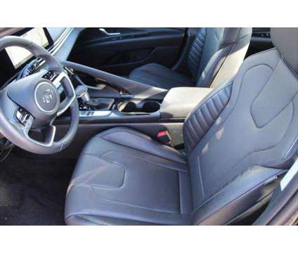 2023 Hyundai Elantra Hybrid Limited is a Black 2023 Hyundai Elantra Hybrid in Chantilly VA