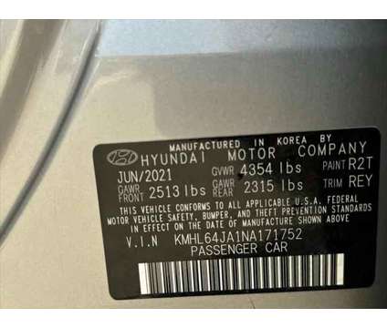 2022 Hyundai Sonata SEL is a Silver 2022 Hyundai Sonata Sedan in Holyoke MA