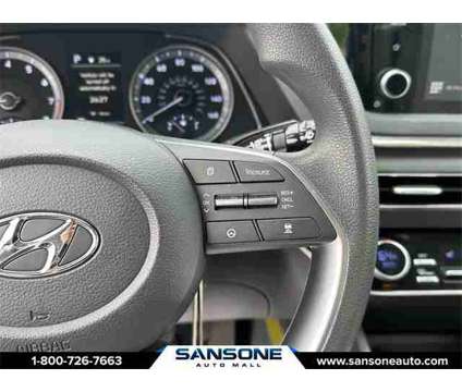 2022 Hyundai Sonata SEL is a Silver 2022 Hyundai Sonata Sedan in Avenel NJ
