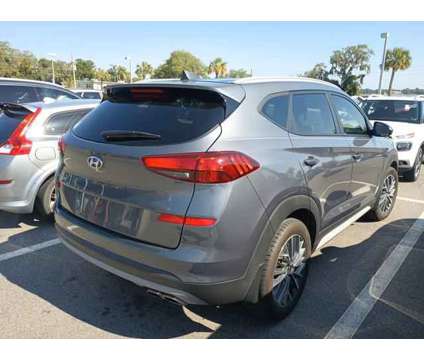 2019 Hyundai Tucson SEL is a Grey 2019 Hyundai Tucson SUV in Leesburg FL