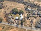 Farm House For Sale In Fredericksburg, Texas