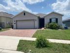 Home For Rent In Davenport, Florida