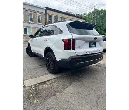 2021 Kia Sorento for sale is a White 2021 Kia Sorento Car for Sale in Paterson NJ
