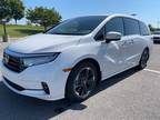new 2024 Honda Odyssey Elite 4D Passenger Van