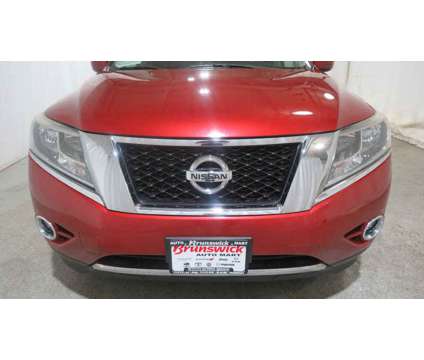2014UsedNissanUsedPathfinder is a Red 2014 Nissan Pathfinder Car for Sale in Brunswick OH