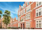 3 bedroom flat for sale in Palace Court, W2
