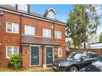 Connaught Close, Uxbridge UB8 3 bed terraced house for sale -