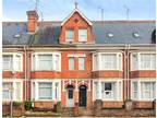 Caversham Road, Reading, Berkshire 8 bed terraced house -