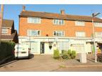 3 bed flat to rent in Elm Avenue, LU1, Luton