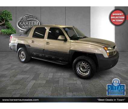 2003 Chevrolet Avalanche 2500 is a Grey 2003 Chevrolet Avalanche 2500 Trim Car for Sale in Sacramento CA