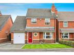 4 bedroom detached house for sale in Lonsdale Drive, Toton, Nottingham, NG9