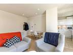 2 bed flat to rent in Old Devonshire Road, SW12, London