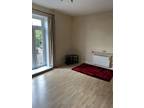 2 bed flat to rent in A Millbrook Road East, SO15, Southampton
