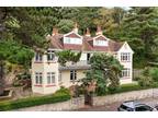 Radnor Cliff Crescent, Folkestone, CT20 5 bed detached house for sale -
