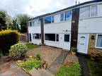 Dean Court, Roundhay, Leeds, West Yorkshire, LS8 3 bed terraced house to rent -
