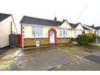 2 bedroom semi-detached bungalow for sale in Leicester Avenue, Rochford, SS4