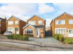 3 bedroom detached house for sale in Rockingham Close, Chesterfield, S40