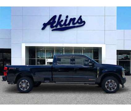 2024 Ford Super Duty F-350 SRW King Ranch is a Blue 2024 Ford Car for Sale in Winder GA