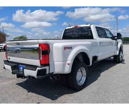 2023 Ford Super Duty F-450 DRW Platinum is a White 2023 Ford Car for Sale in Winder GA