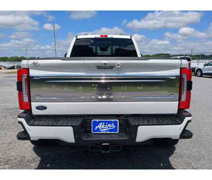 2023 Ford Super Duty F-450 DRW Platinum is a White 2023 Ford Car for Sale in Winder GA